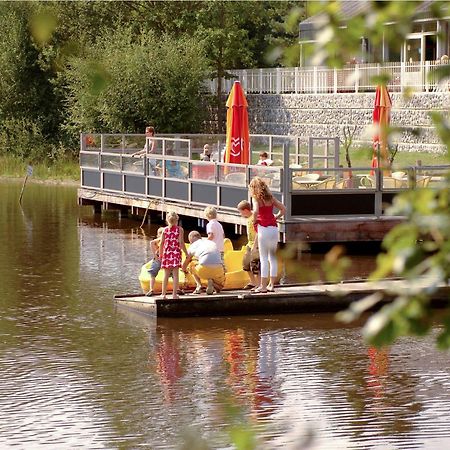 Modern Chalet With Two Bathrooms, On A Holiday Park, 12 Km From Eindhoven Mierlo Luaran gambar